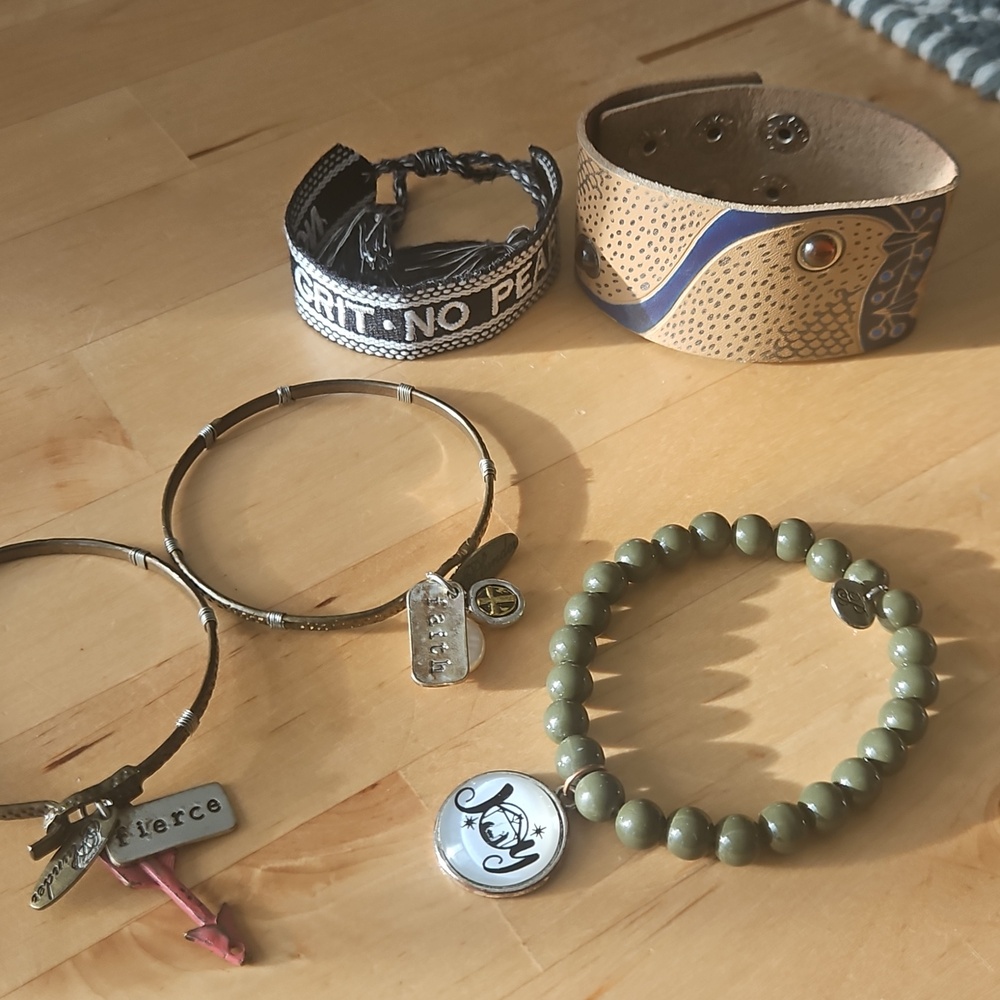 PLUNDER BRACLET Bundle